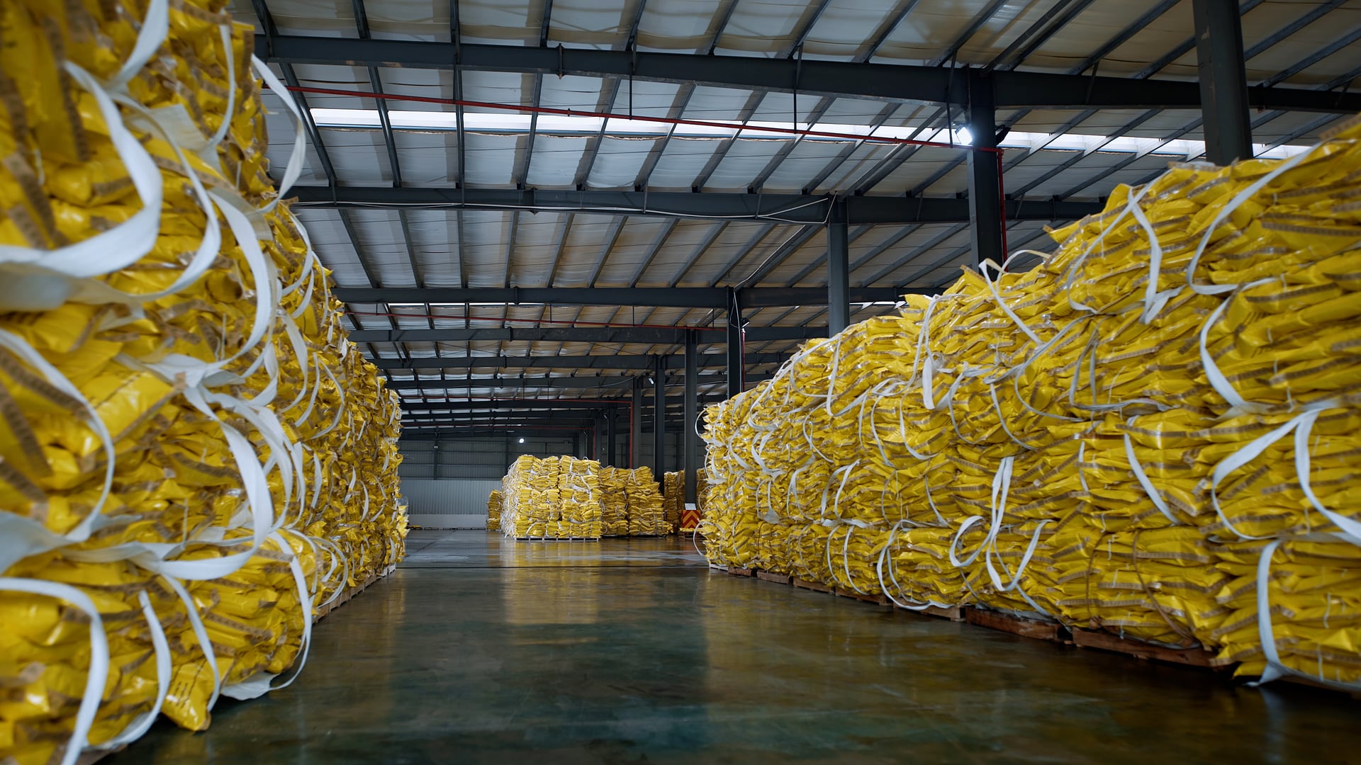 Готовая продукция JinChan на складе Guangxi Senhe